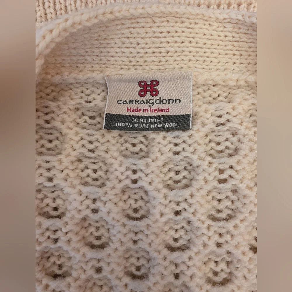 Carraigdonn Cardigan - Picture 2 of 11